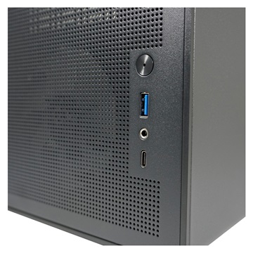 LC Power - LC-716MB-ON AMPLIFIED X