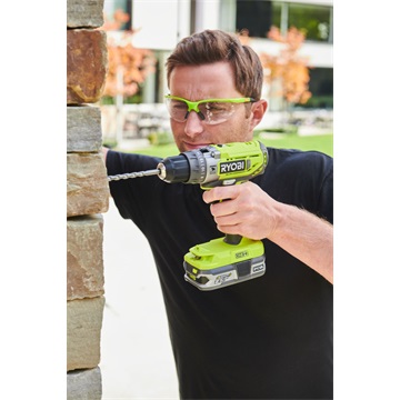 Ryobi 18V One Plus™ ütvecsavarozó, 2x 2,0 Ah akkumulátor, töltő - R18PD2-220S